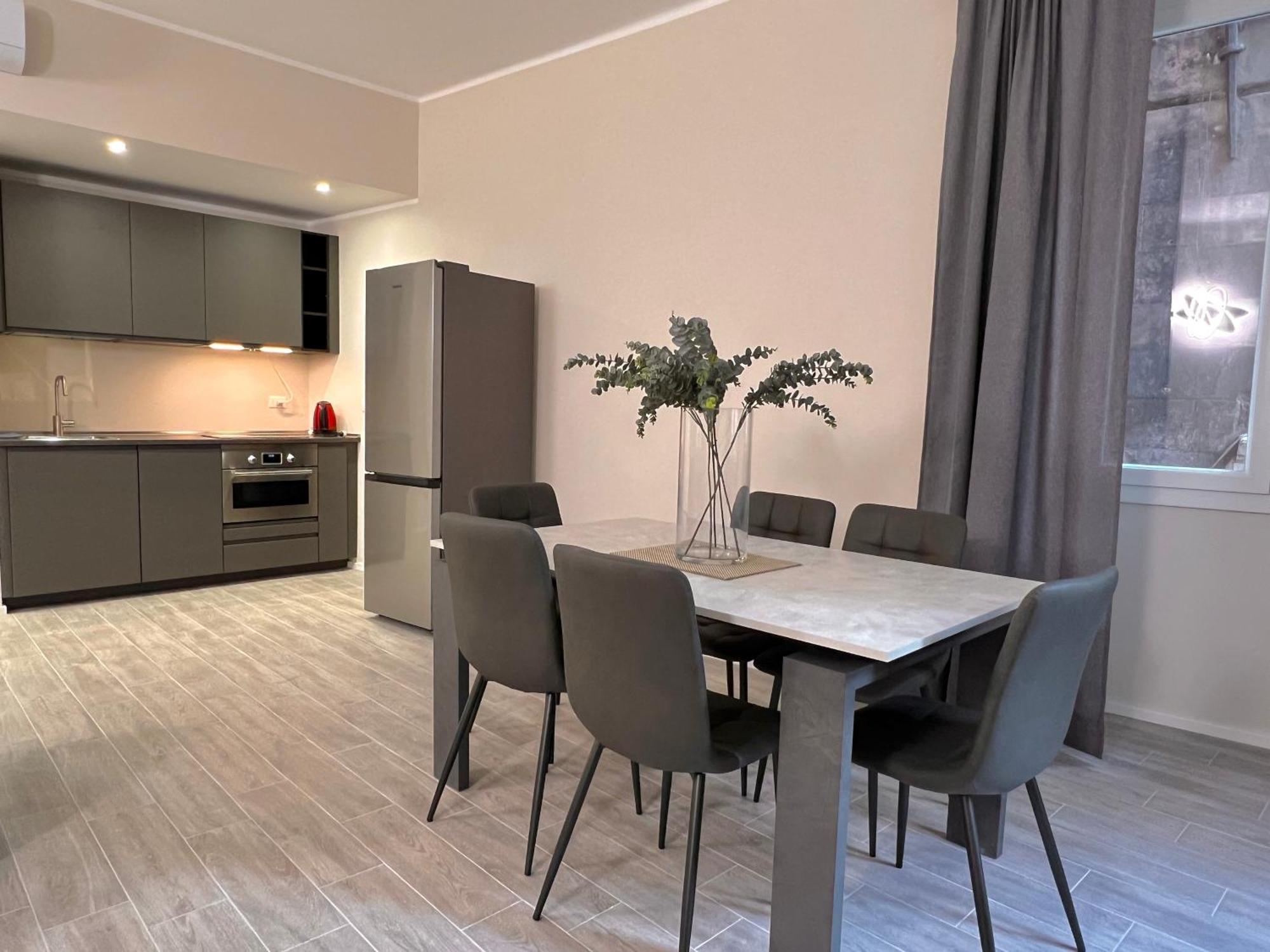 Lomellini One Apartment เจนัว ภายนอก รูปภาพ